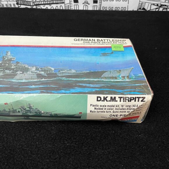 VTG 1977 Monogram D.K.M. Tirpitz German Battleship One Piece Detailed Hull #3009 - Picture 9 of 16